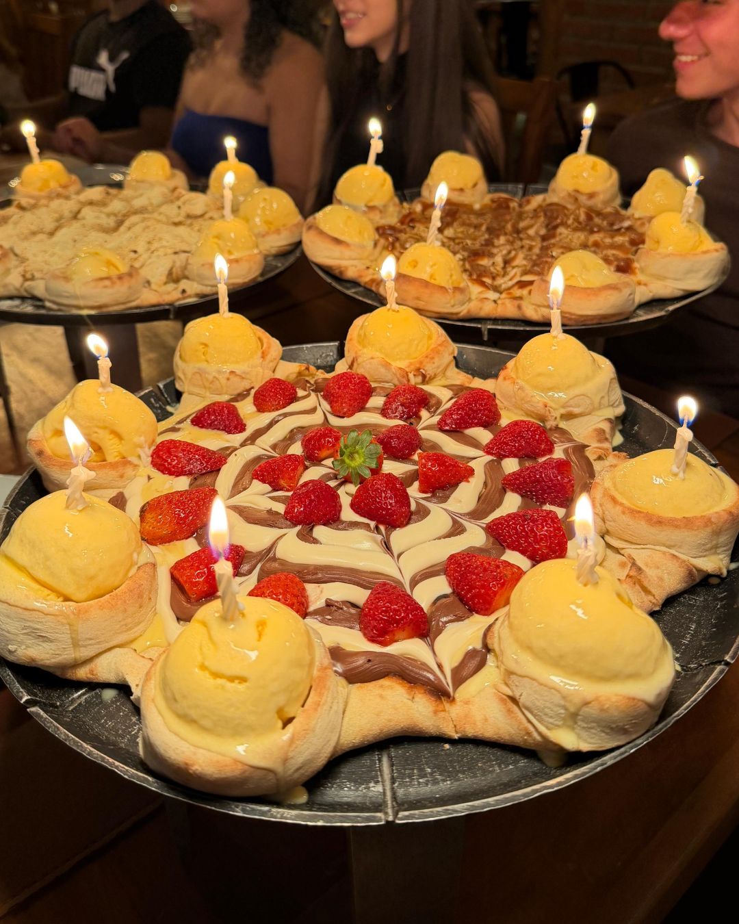Celebração de aniversário na Marikota